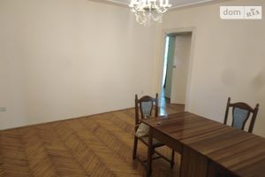 Продается 3-комнатная квартира 58 кв. м в Львове