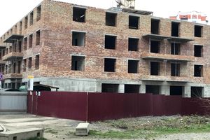 Продается 1-комнатная квартира 42 кв. м в Хмельницком