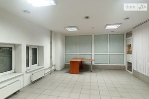 Здається в оренду офіс 29.2 кв. м в торгово-офісному центрі