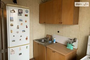 Продається 1-кімнатна квартира 40 кв. м у Дніпрі