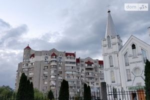 Продається 3-кімнатна квартира 100 кв. м у Одесі
