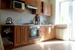 Продається 1-кімнатна квартира 55 кв. м у Дніпрі