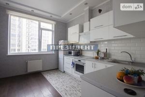 Продается 1-комнатная квартира 43 кв. м в Одессе
