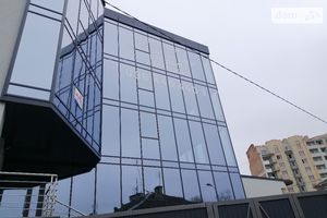 Продається приміщення вільного призначення 282 кв. м в 4-поверховій будівлі