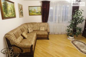 Продается 2-комнатная квартира 72 кв. м в Виннице
