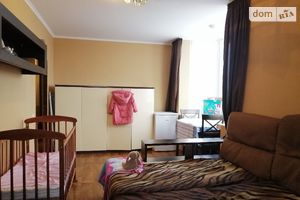 Продається 2-кімнатна квартира 60 кв. м у Тернополі
