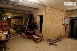 Здається в оренду приміщення вільного призначення 146.1 кв. м в 9-поверховій будівлі