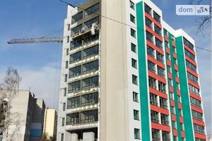 Продается 2-комнатная квартира 71.03 кв. м в Чернигове
