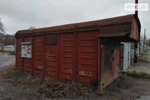Здається в оренду місце в гаражному кооперативі під легкове авто на 1 кв. м