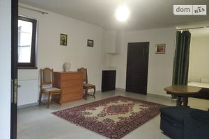 Сдается в аренду 1-комнатная квартира 50 кв. м в Ужгороде