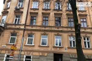 Продается 2-комнатная квартира 64.9 кв. м в Львове