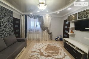 Продается 3-комнатная квартира 74.5 кв. м в Хмельницком