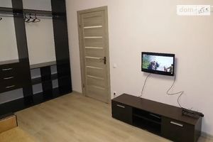 Продається 1-кімнатна квартира 41.3 кв. м у Хмельницькому