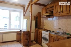 Продается 3-комнатная квартира 76 кв. м в Тернополе