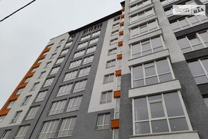 Продається 1-кімнатна квартира 38.1 кв. м у Івано-Франківську