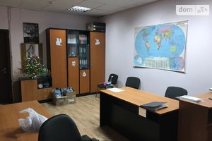 Продається офіс 64.1 кв. м в бізнес-центрі