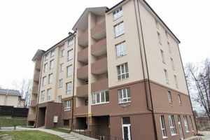Продается 1-комнатная квартира 35 кв. м в Ирпене