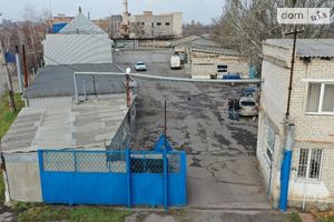 Продається будівля / комплекс 700 кв. м в 2-поверховій будівлі