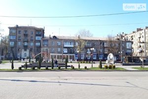 Сдается в аренду нежилое помещение в жилом доме 160 кв. м в 4-этажном здании