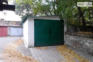 Здається в оренду окремий гараж під легкове авто на 24 кв. м