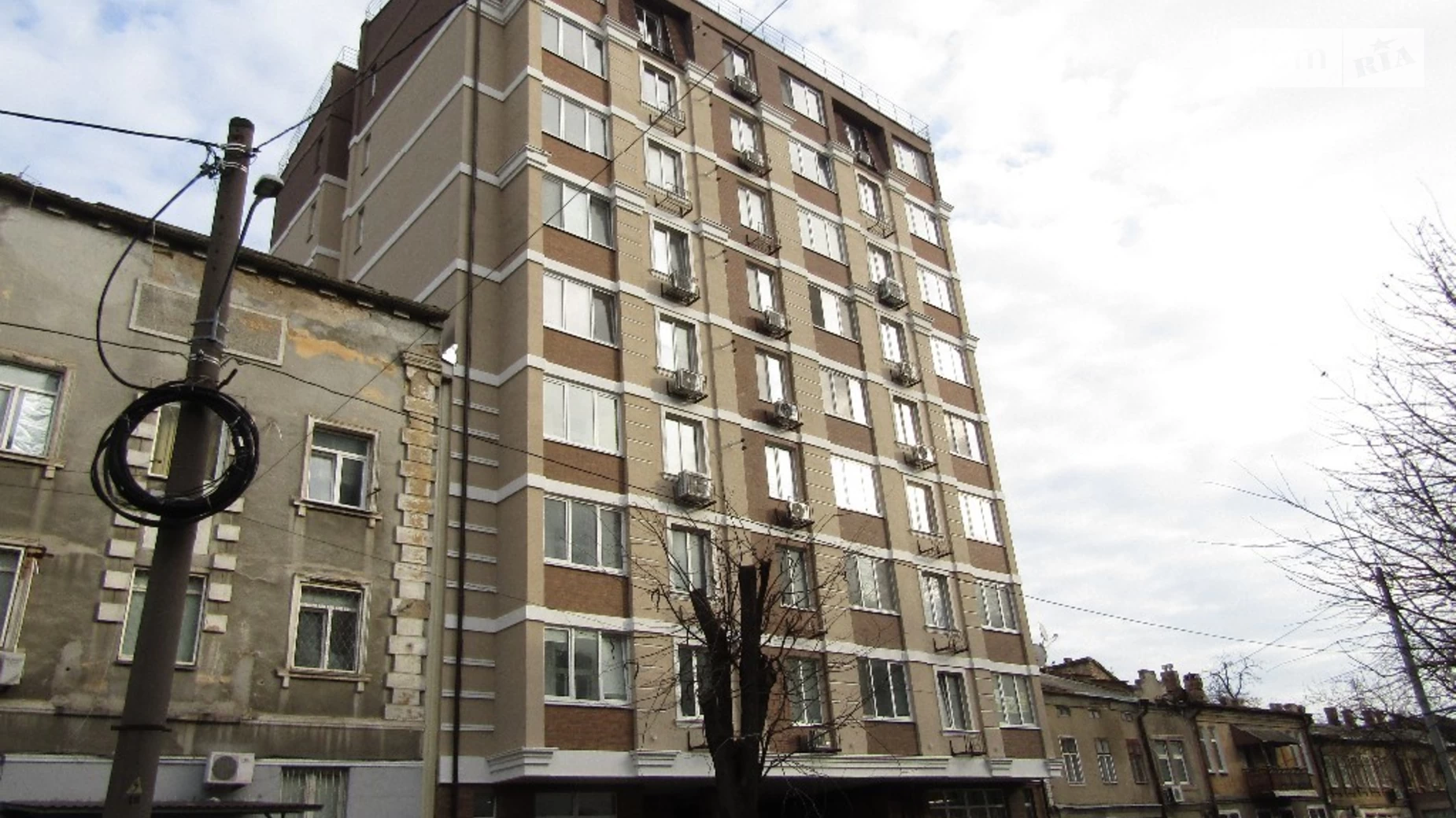 Продается 1-комнатная квартира 44 кв. м в Одессе, ул. Запорожская