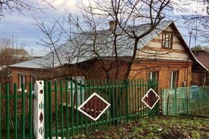 Продається одноповерховий будинок 81 кв. м з бесідкою