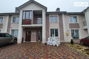 Продається будинок 2 поверховий 135 кв. м з ділянкою