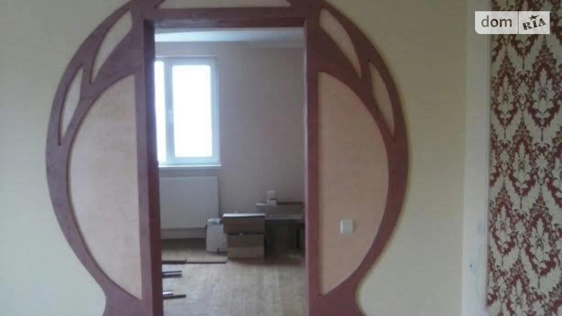 Продается дом на 2 этажа 220 кв. м с камином, цена: 250000 $ - фото 5