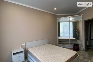 Сдается в аренду 1-комнатная квартира 40 кв. м в Одессе