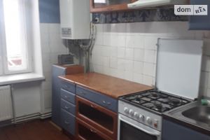 Сдается в аренду 3-комнатная квартира 56 кв. м в Ровно