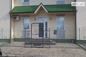 Продається 3-кімнатна квартира 154 кв. м у Сумах