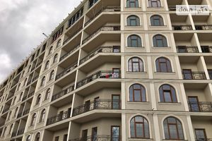 Продається 2-кімнатна квартира 61.37 кв. м у Одесі