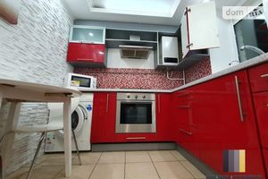 Продається 2-кімнатна квартира 41 кв. м у Дніпрі