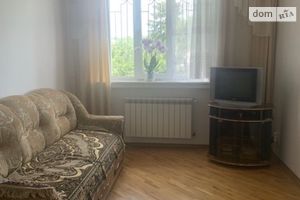 Сдается в аренду 4-комнатная квартира 120 кв. м в Черновцах
