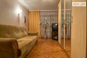 Продається 3-кімнатна квартира 65.7 кв. м у Дніпрі