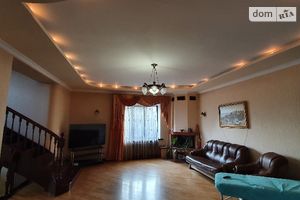 Сдается в аренду дом на 2 этажа 200 кв. м с верандой