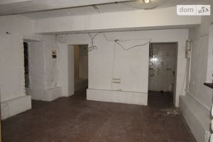 Продается помещения свободного назначения 108 кв. м в 4-этажном здании