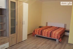 Сдается в аренду 1-комнатная квартира 41 кв. м в Тернополе