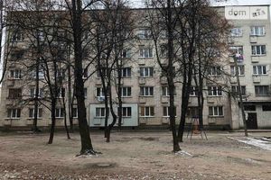 Продается 3-комнатная квартира 59 кв. м в Чернигове