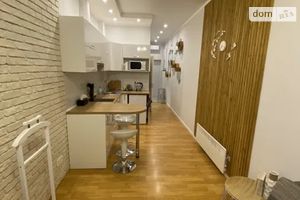 Продается 1-комнатная квартира 24.2 кв. м в Одессе