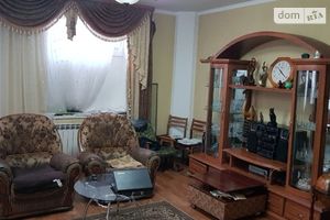 Продается дом на 2 этажа 260 кв. м с балконом