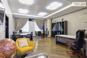 Продається офіс 363 кв. м в бізнес-центрі