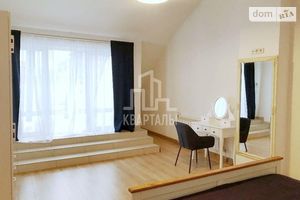 Сдается в аренду 3-комнатная квартира 123 кв. м в Киеве