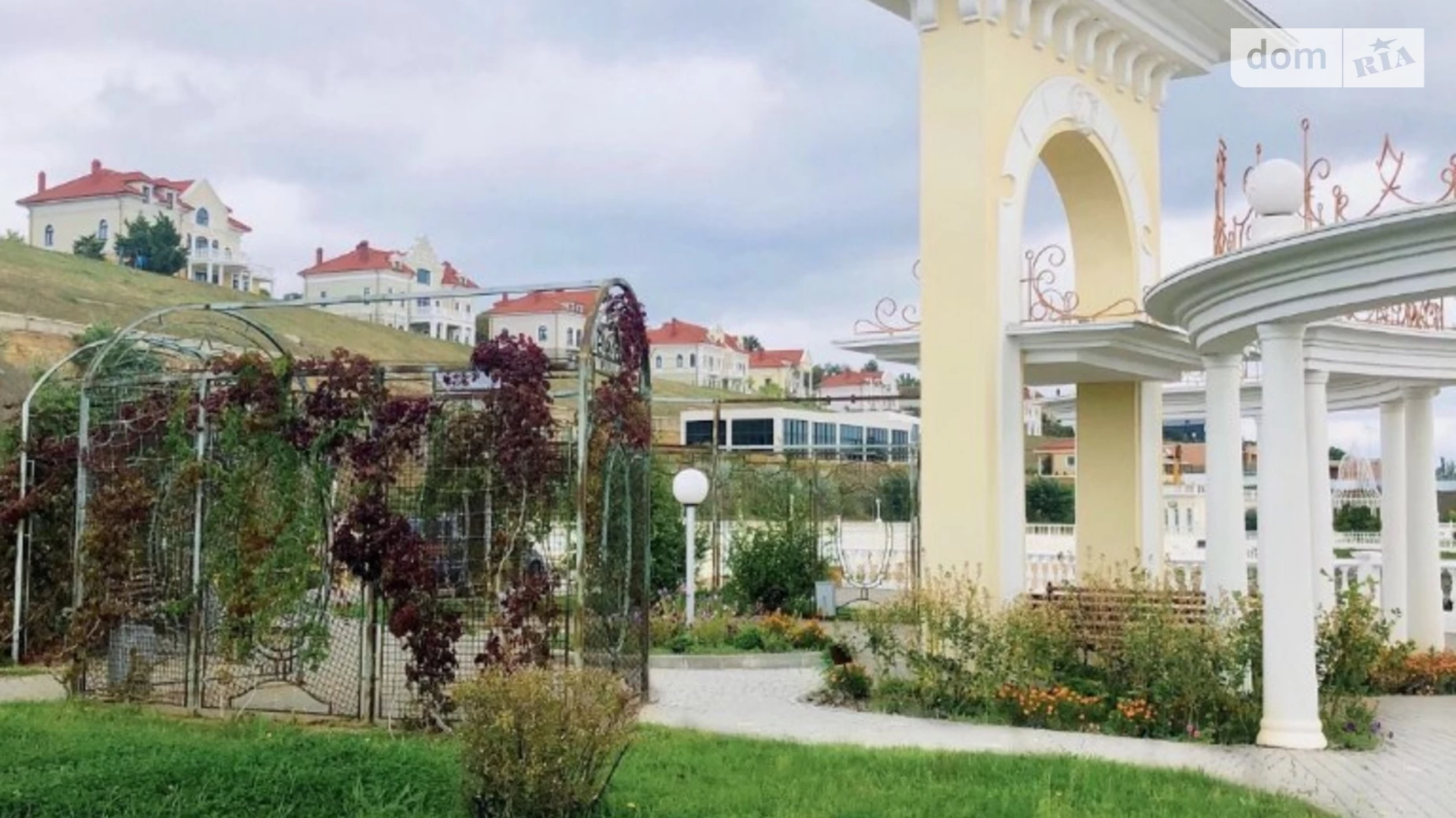 Продається будинок 3 поверховий 500 кв. м з садом, цена: 650000 $ - фото 5