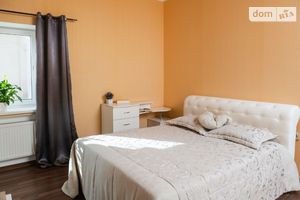 Продається 4-кімнатна квартира 127 кв. м у Дніпрі