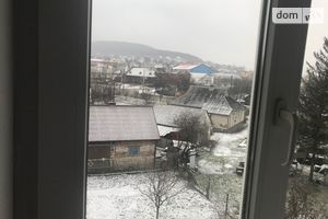 Продається 2-кімнатна квартира 33 кв. м у Кремінці
