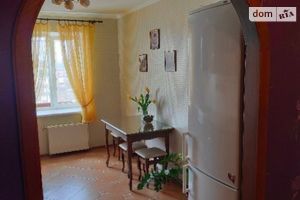 Продається 2-кімнатна квартира 65 кв. м у Хмельницькому
