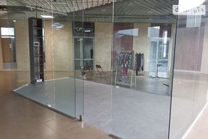 Здається в оренду приміщення вільного призначення 20.5 кв. м в 4-поверховій будівлі