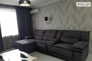 Сдается в аренду 2-комнатная квартира 70 кв. м в Днепре