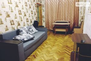 Продається 3-кімнатна квартира 55 кв. м у Дніпрі